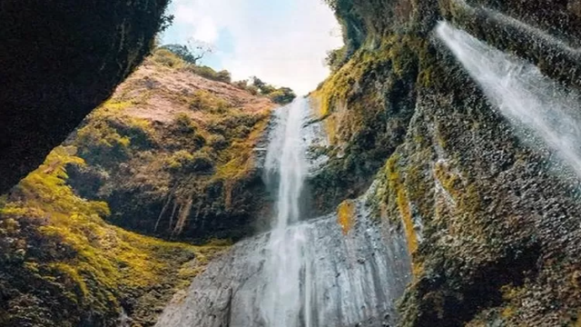 Inilah Deretan Air Terjun Tertinggi di Indonesia